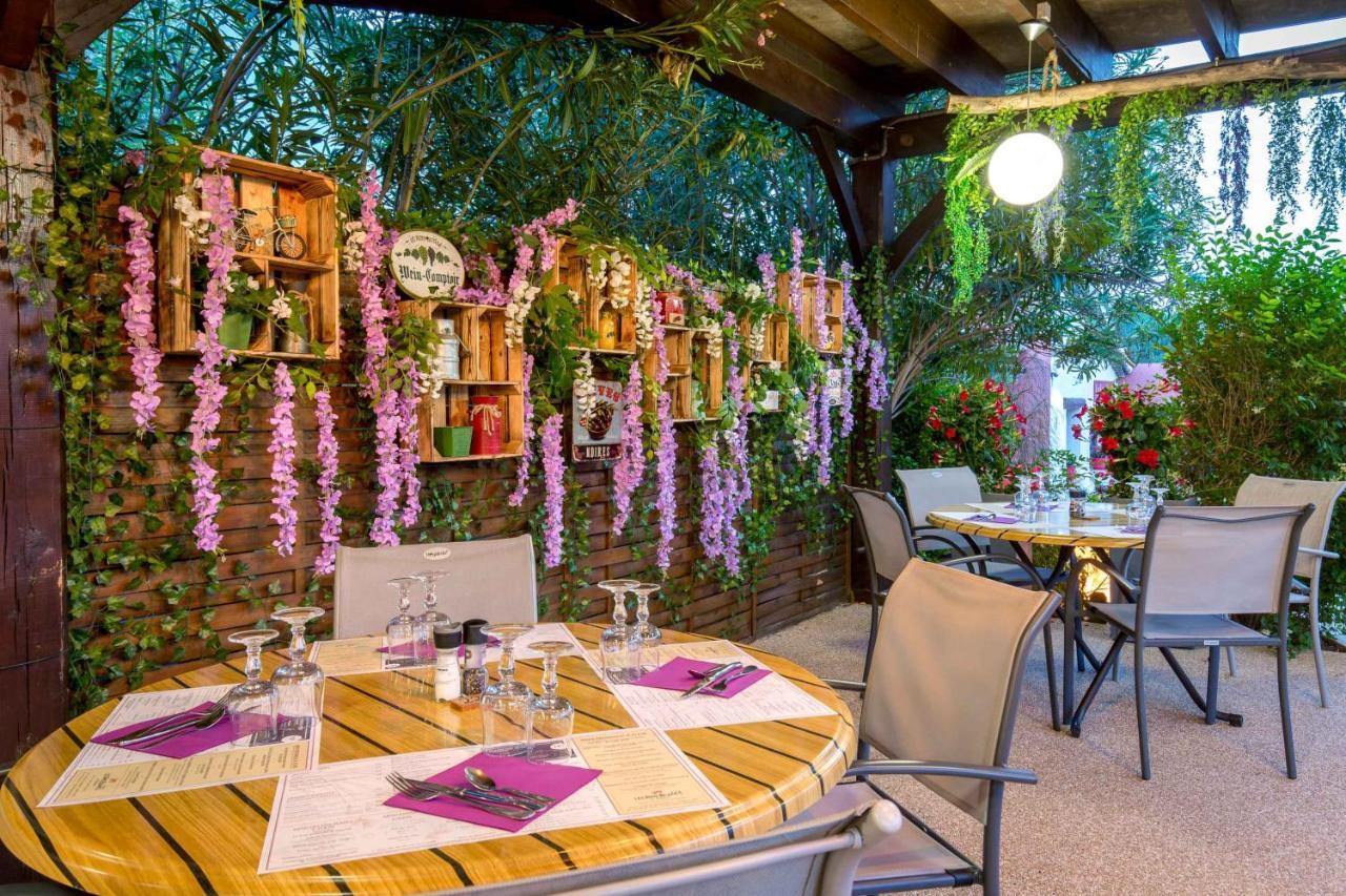 Les Pins Blancs En Provence Hotel Le Muy Exterior photo