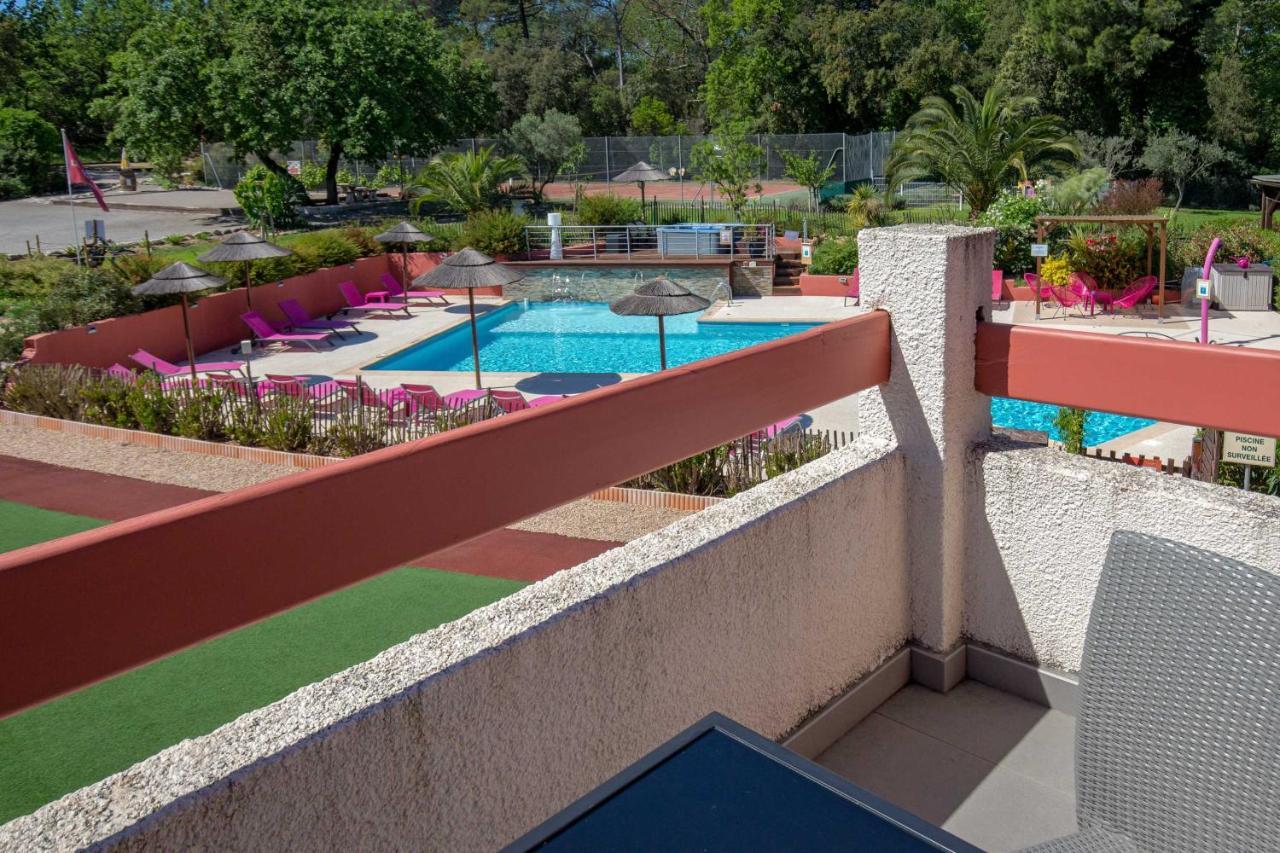 Les Pins Blancs En Provence Hotel Le Muy Exterior photo
