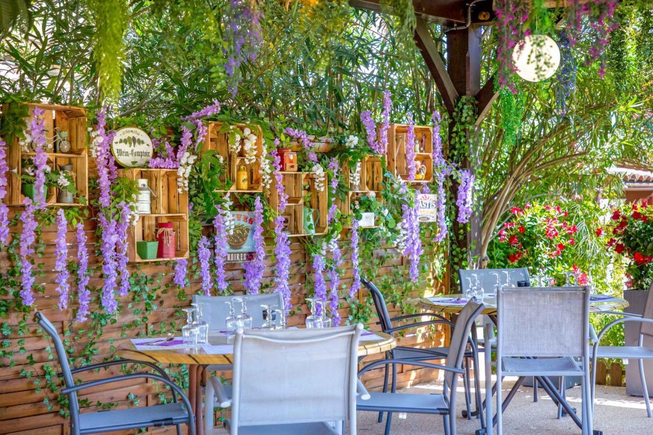 Les Pins Blancs En Provence Hotel Le Muy Exterior photo